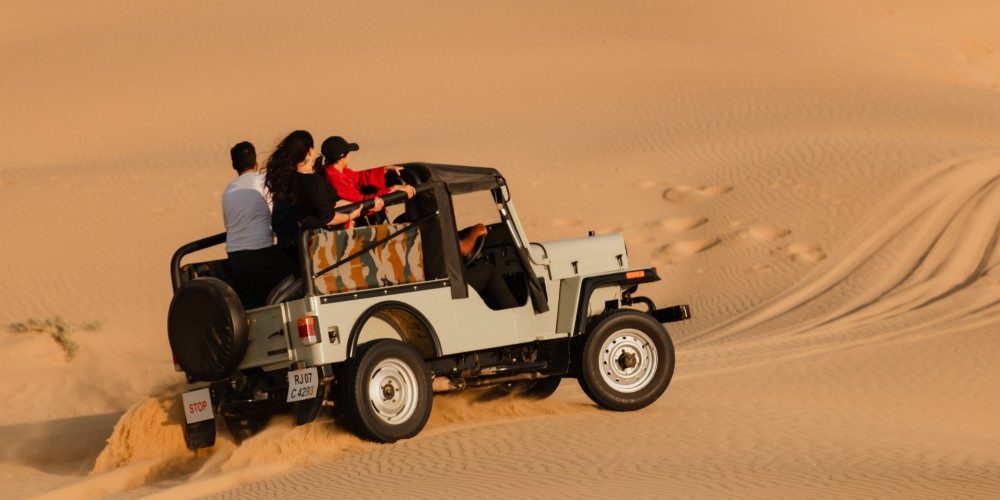 Glamping-Jaipur-Riding-in-desert-1 Glamping-Jaipur-Riding-in-desert-1