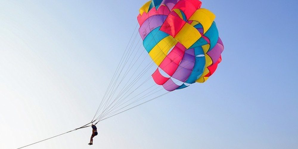 Parasailing-royal-golden-camp-1